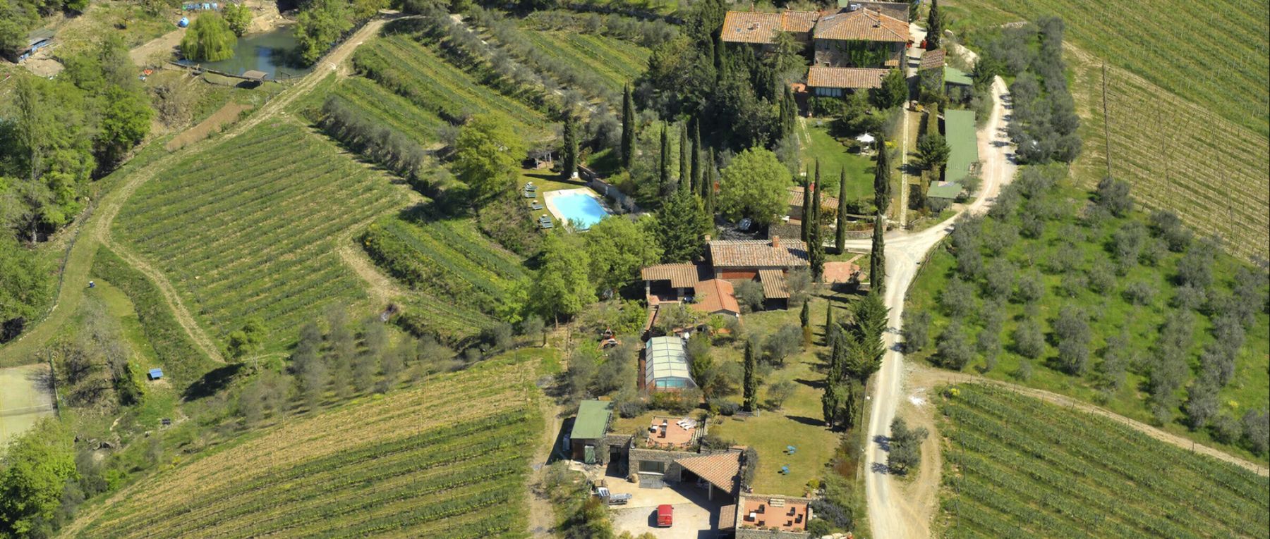 001 villa vigneto estate central italy olivers travels desktop center