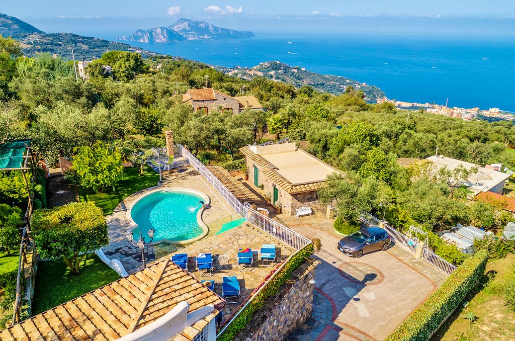 Villa Bahia Amalfi Olivers Travel 1