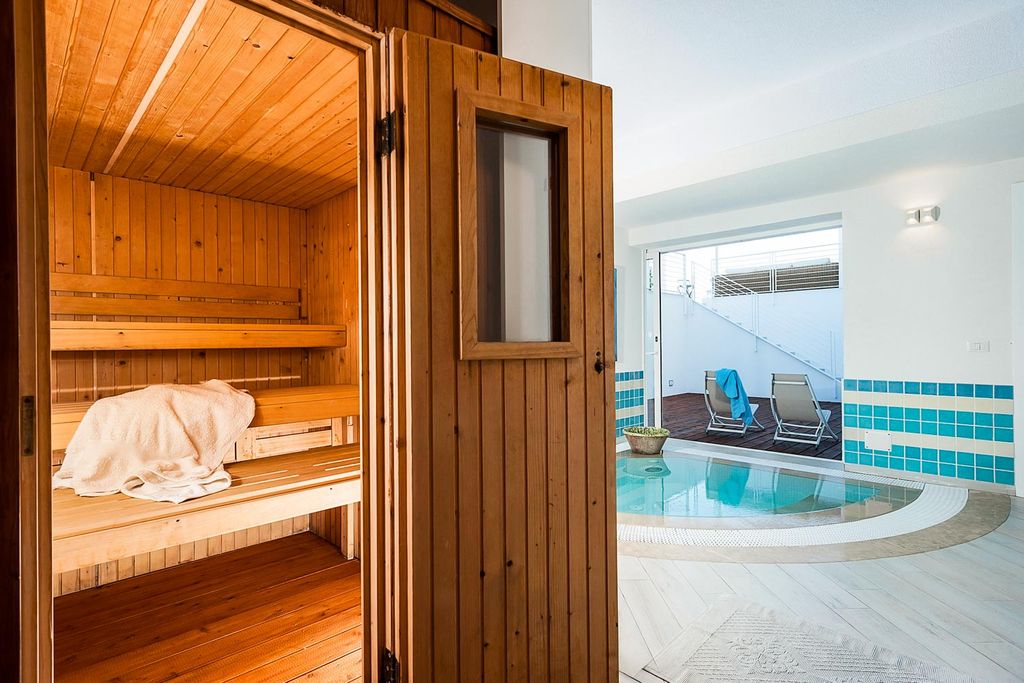 Villa Regilione Sicily OliversTravels 4