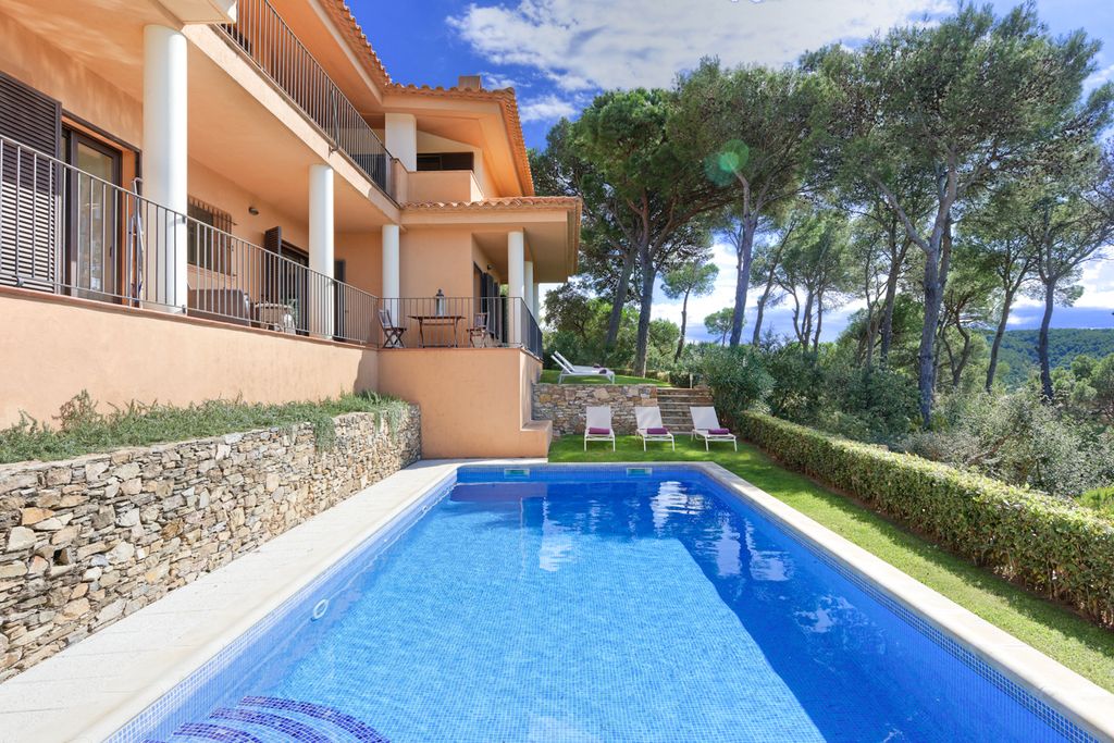 Villa Zion Costa Brava Olivers Travels 5