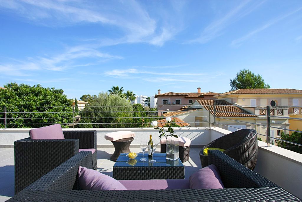 Villa Lulo Mallorca Olivers Travels 2 01