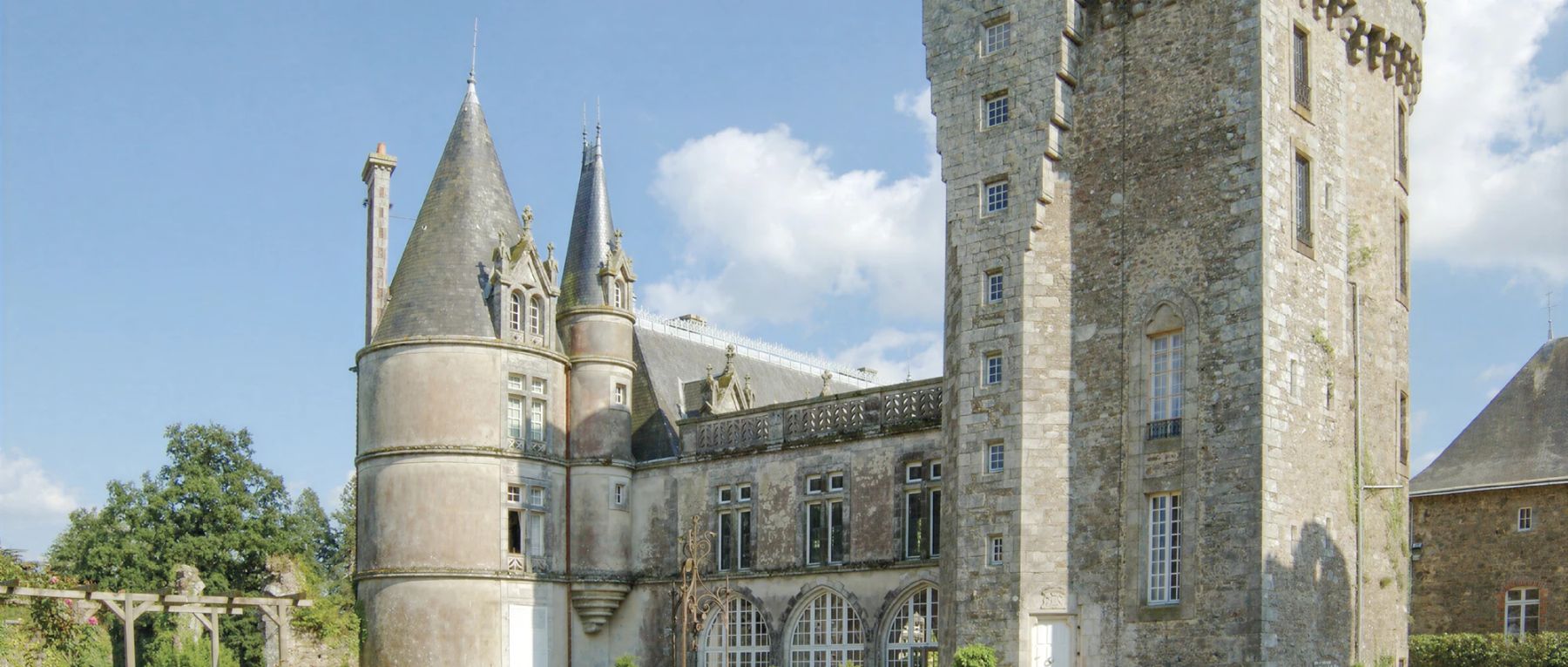 001 chateau des poetes keep loire valley olivers travels desktop center