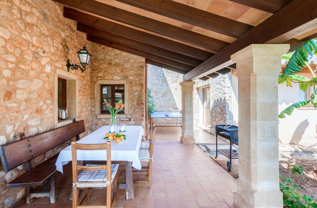 Villa de Madera Mallorca Olivers Travels 2