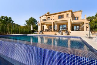 Casa Moderna Mallorca Olivers Travels 1