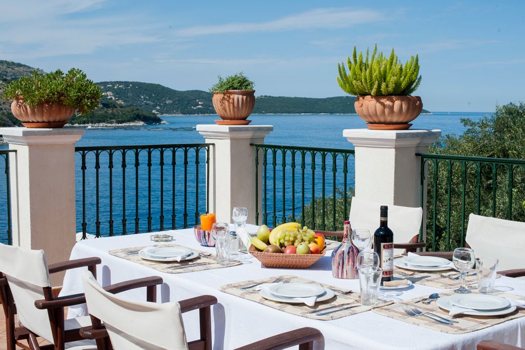 Ikos Kassiopi Corfu Olivers Travels 11