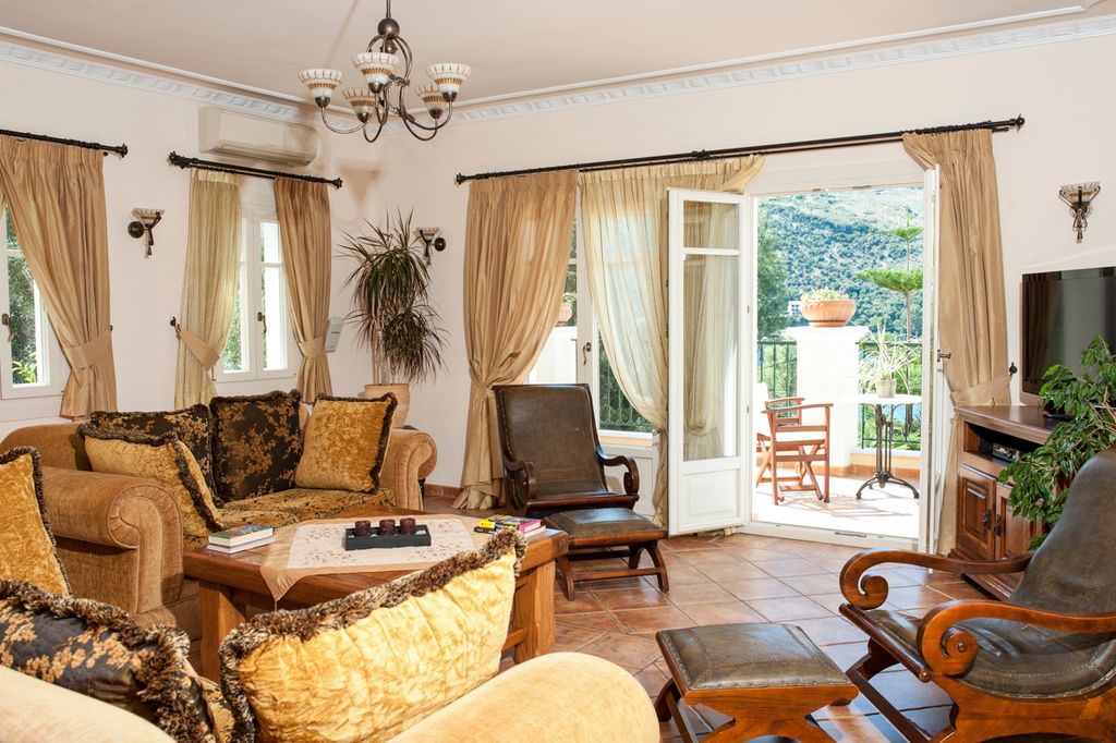 Ikos Kassiopi Corfu Olivers Travels 3