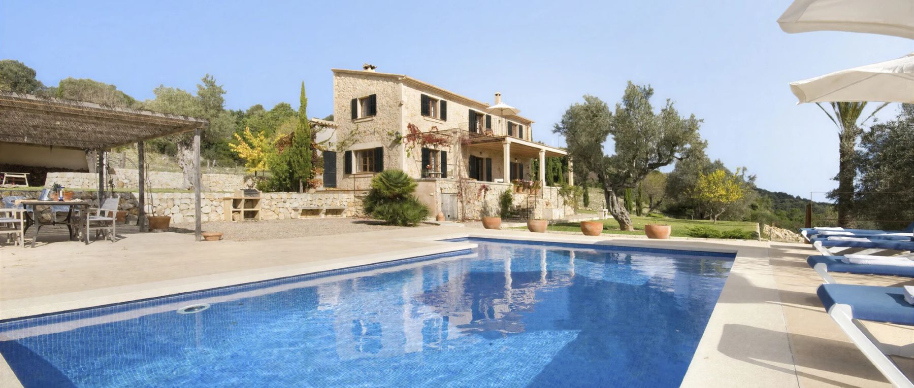 001 villa alcudia balearic islands olivers travels desktop center