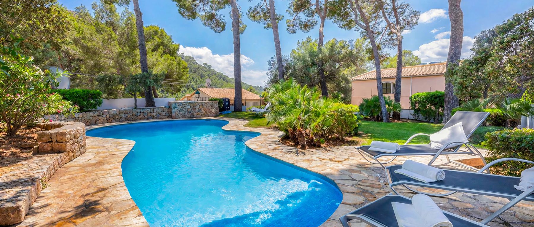 001 villa libre balearic islands olivers travels desktop center