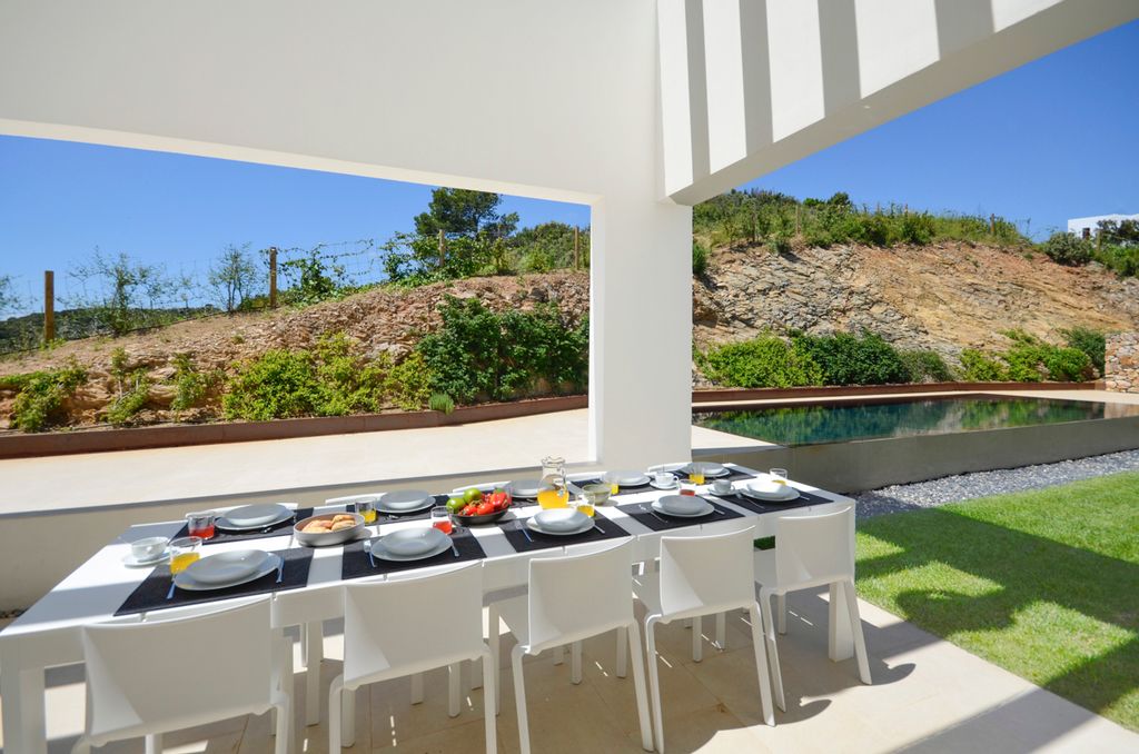 Villa Iker Costa Brava Olivers Travels5