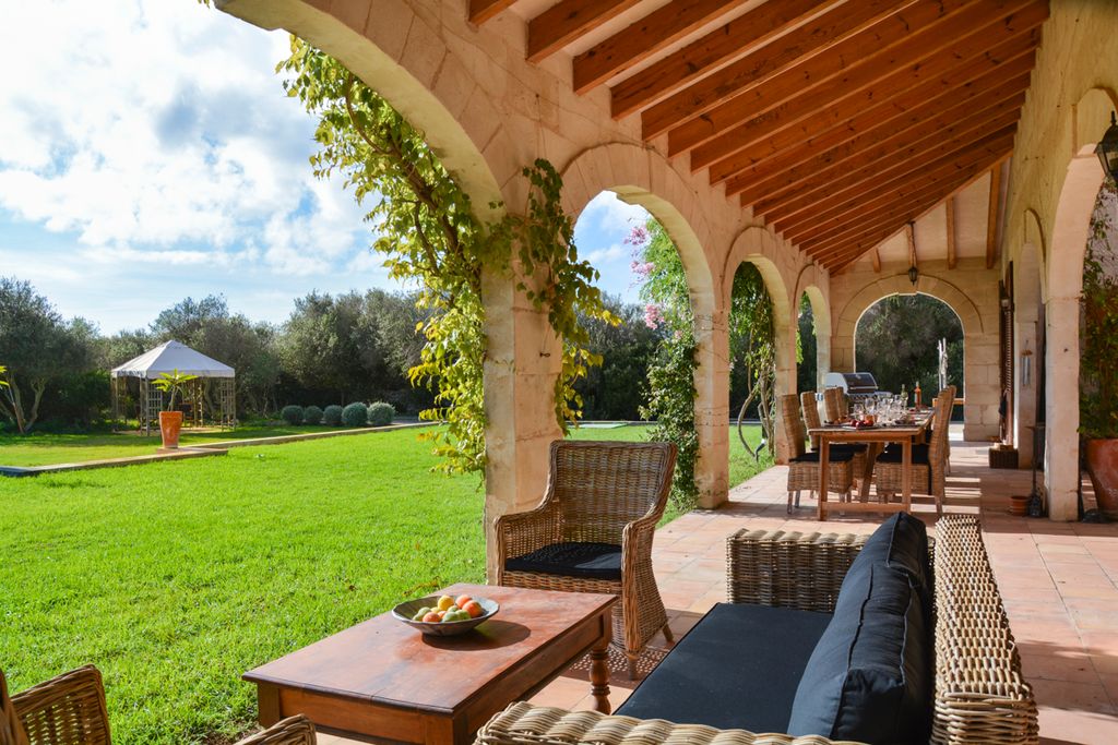 Villa les Arcs Menorca Olivers Travels3