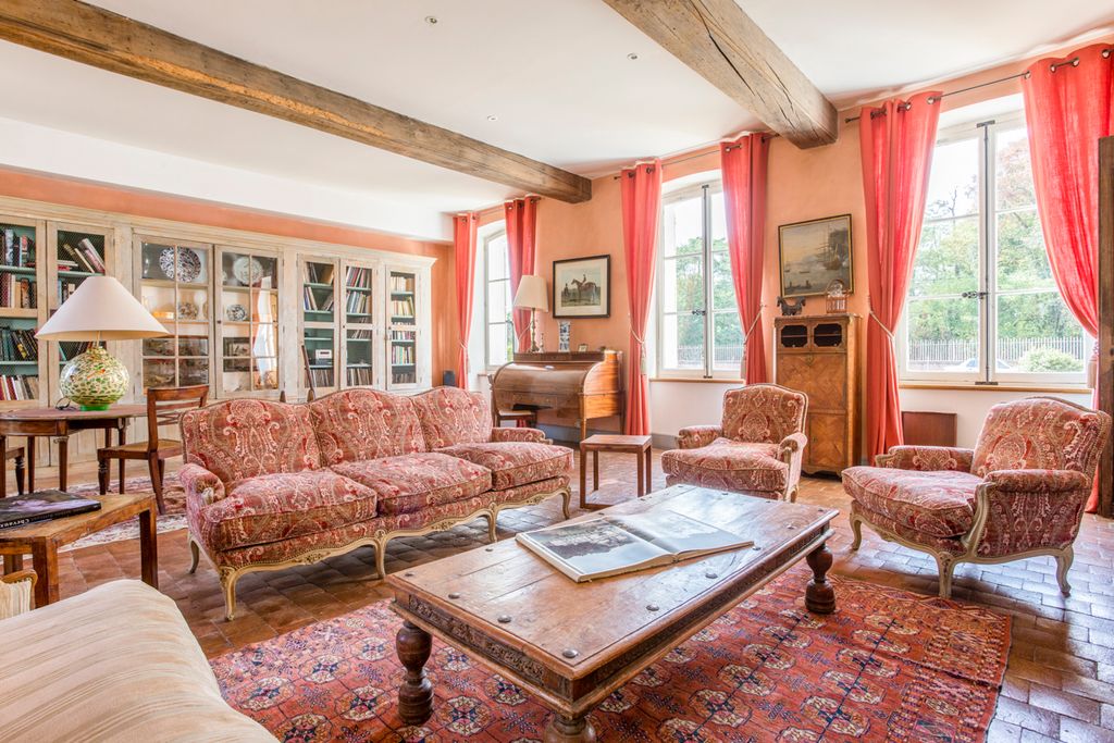 Chateau Seiguier Loire Valley France Olivers Travel 2