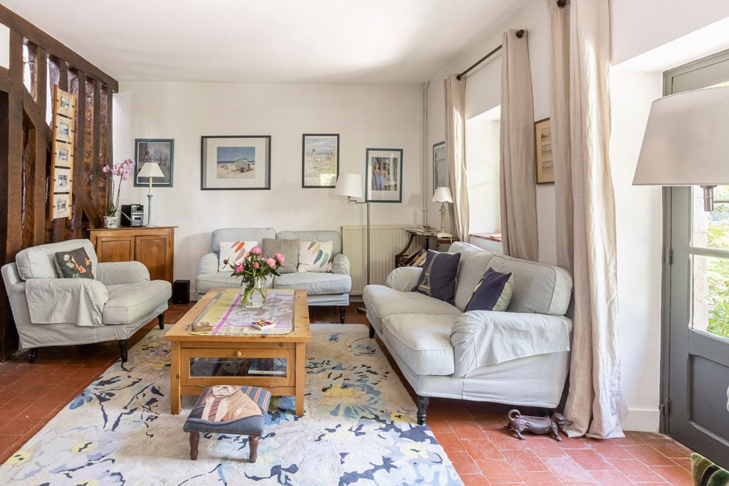 Le Lierre Cottage Loire Valley Olivers Travels3