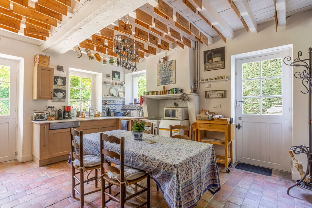 Le Lierre Cottage Loire Valley Olivers Travels4