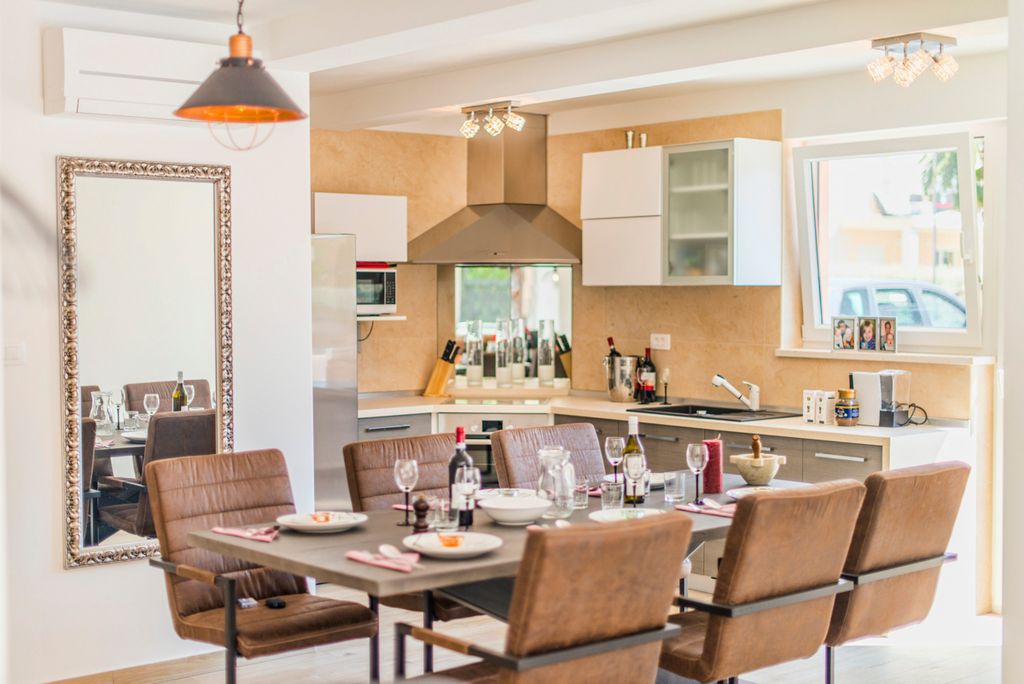 Villa Novigrad Istra Croatia Olivers Travels 3