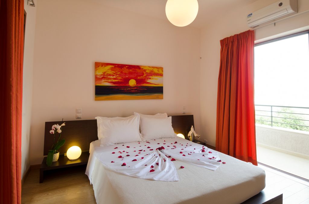Blue Sky Villa Crete Olivers Travels 4