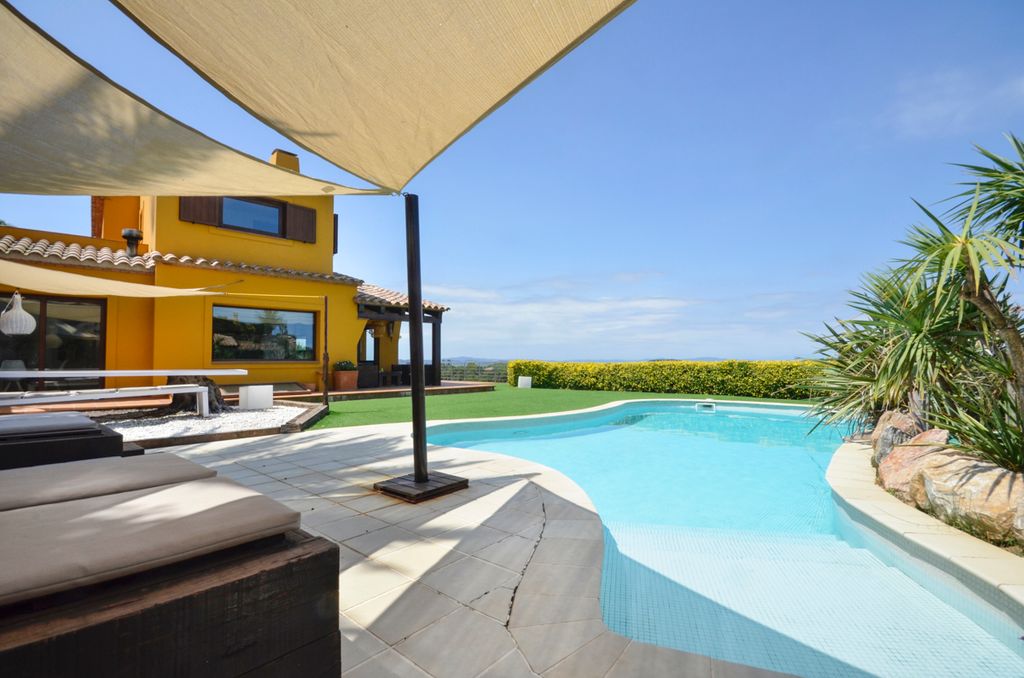 Villa Manuel Costa Brava Olivers Travels 1