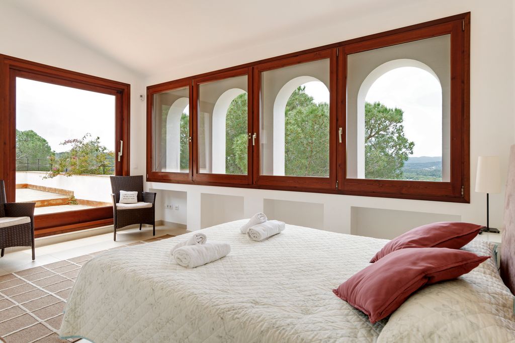 Villa Agueda Costa Brava Olivers Travels4