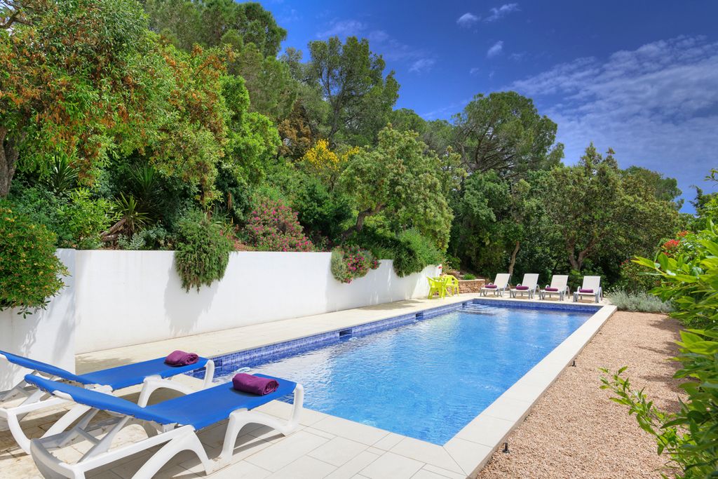 Villa Agueda Costa Brava Olivers Travels5