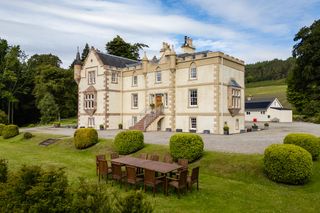 Ross shire Hall Scotland Olivers Travels34.2