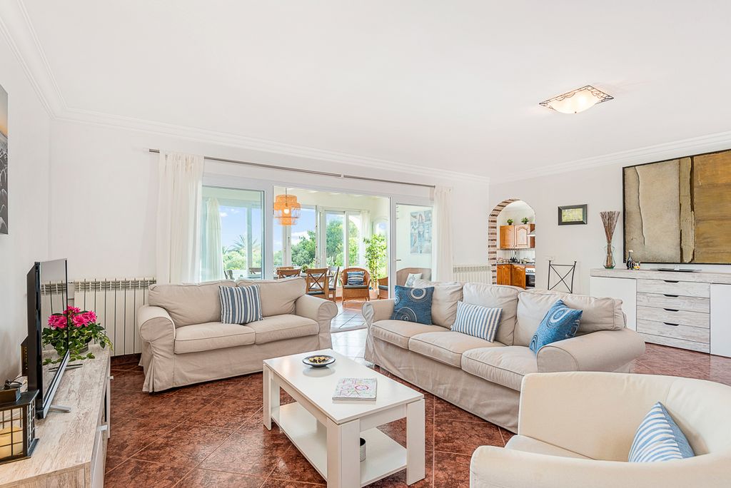 Casa Alejandro Menorca Olivers Travels3