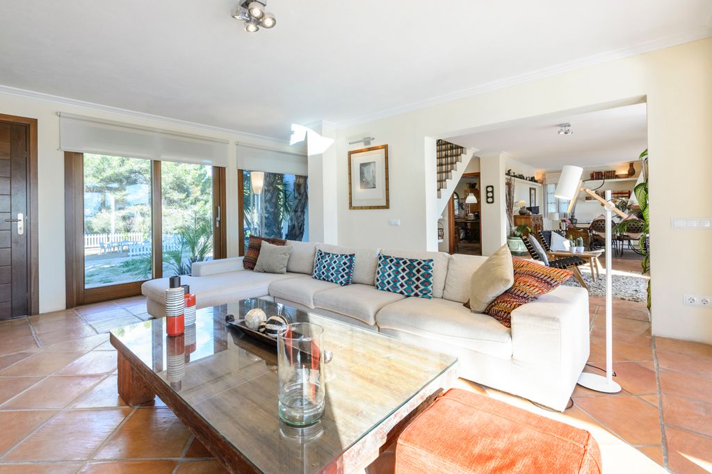 Casa Alvira Ibiza Olivers Travels3
