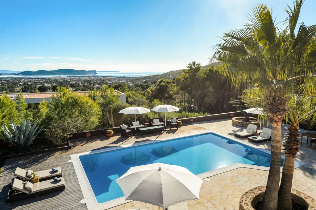 Casa Alvira Ibiza Olivers Travels2