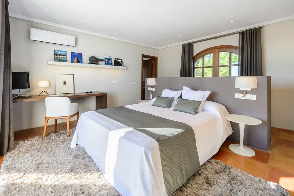 Casa Alvira Ibiza Olivers Travels5