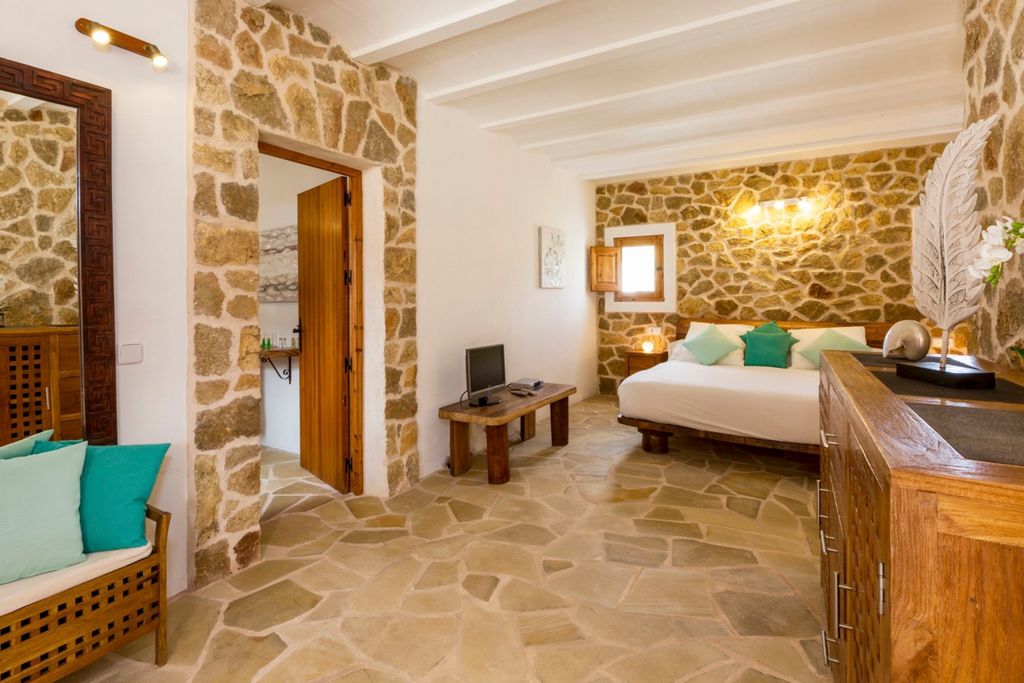 Casa Jade Ibiza Olivers Travels5