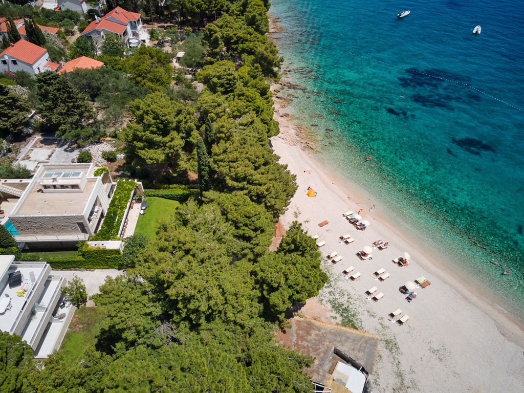 Villa Rampart Brac Olivers Travels2