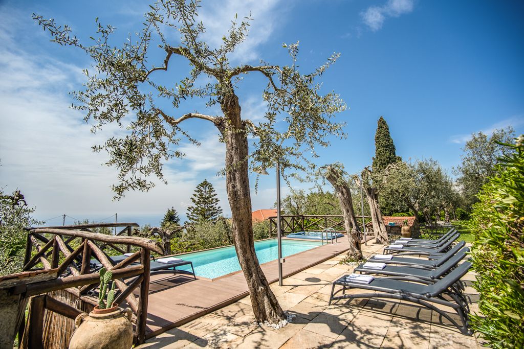 Villa Nicolina Sorrento Amalfi Coast OliversTravels 2