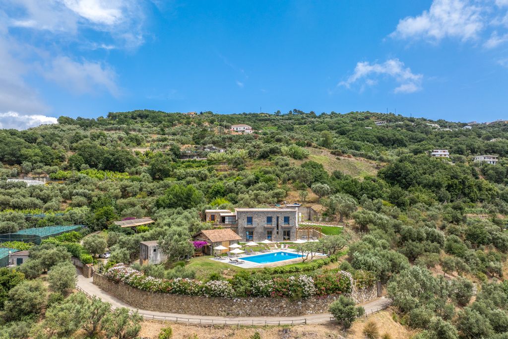 Casa Lea Sorrento Olivers Travels 0001