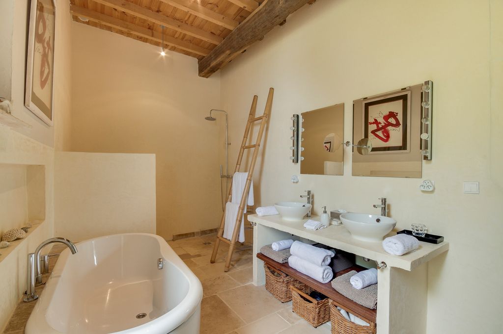 La Maison Des Moines Dordogne Olivers Travels20