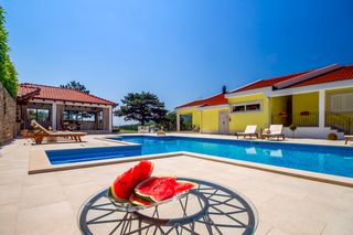 Villa Tugare Dalmatia Olivers Travels1