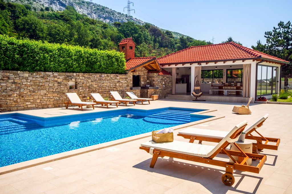 Villa Tugare Dalmatia Olivers Travels2