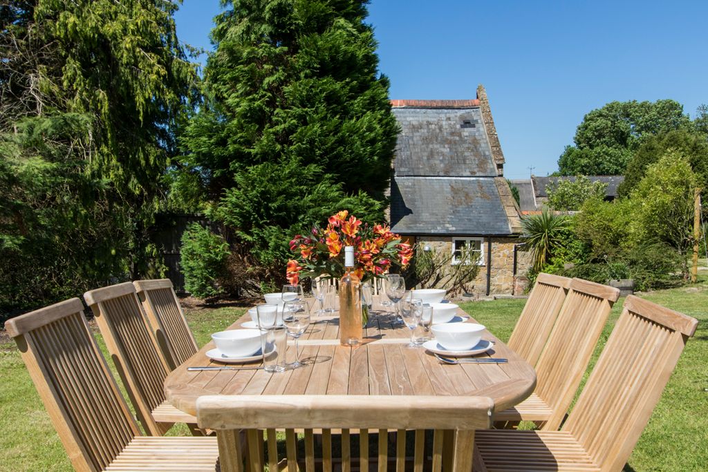 Cider Cottage Somerset Olivers Travel1 01