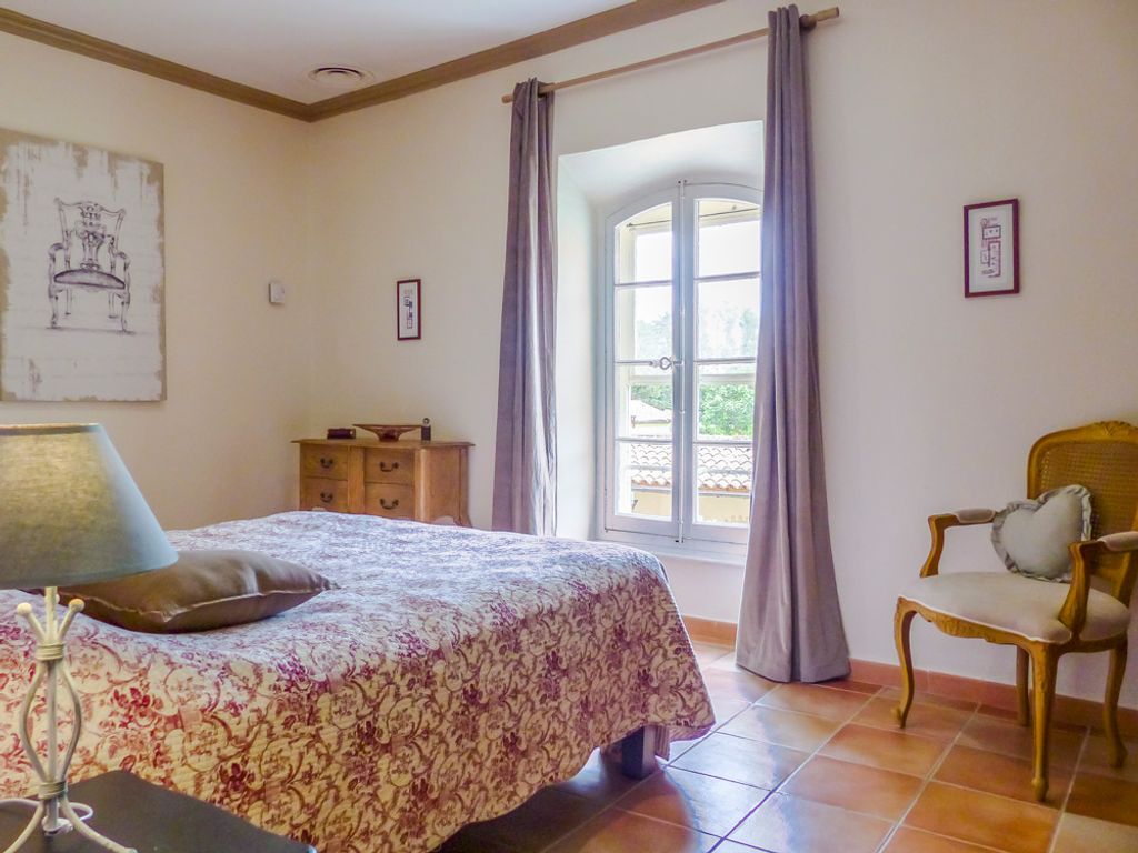 Chateau Poesie Farmhouse Olivers Travels 5