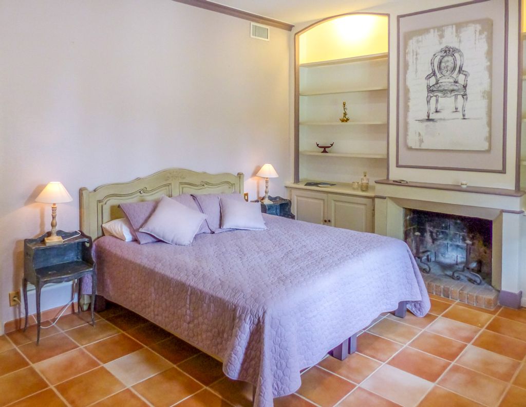 Chateau Poesie Farmhouse Olivers Travels 3