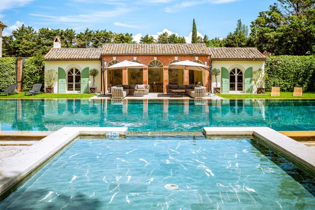 Chaeau Poesie Provence France OliversTravels 3