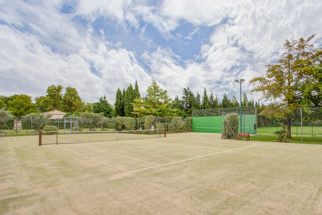 Chaeau Poesie Provence France OliversTravels 4