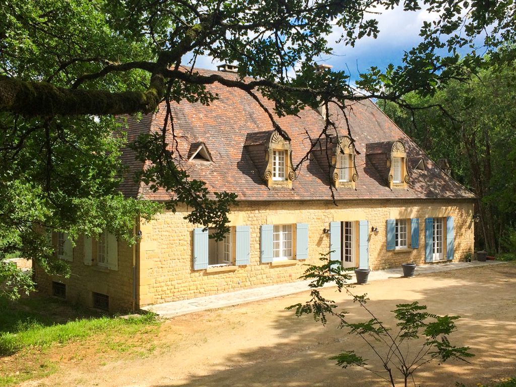 Sur La Colline Dordogne Olivers Travels 3