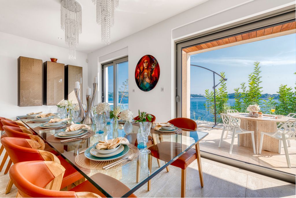 Adriatic Beach House Dubrovnik Olivers Travels 4