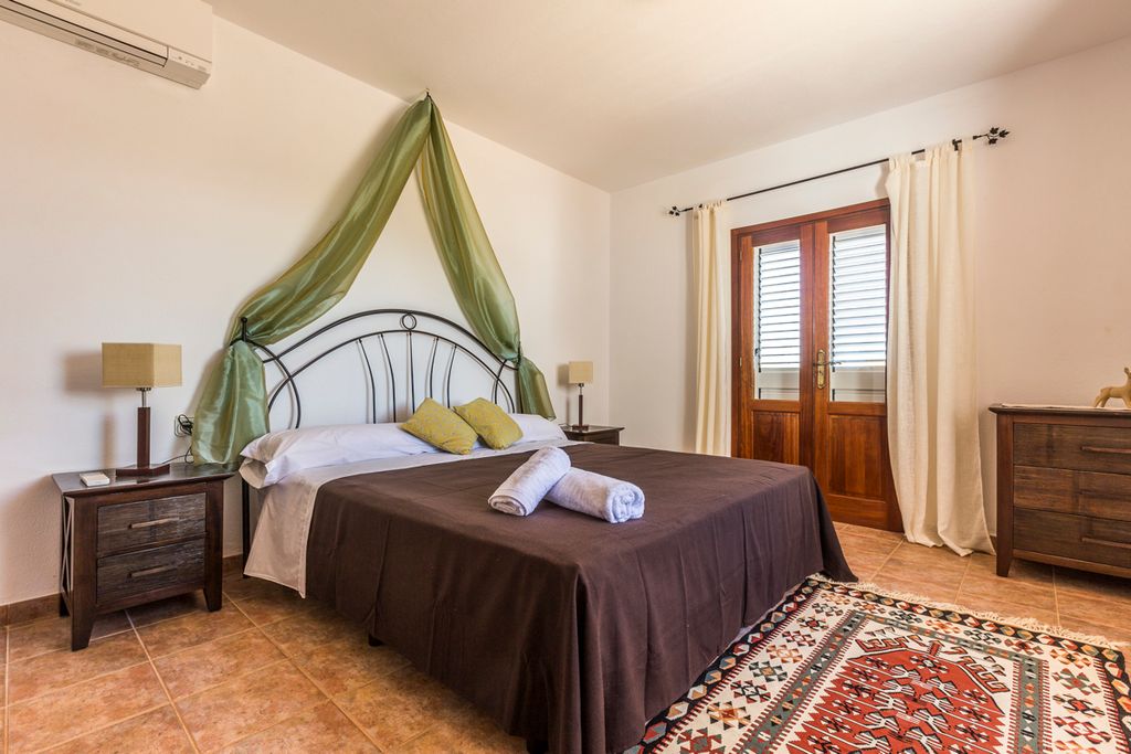 Villa Illa Blanca Ibiza Olivers Travels 3