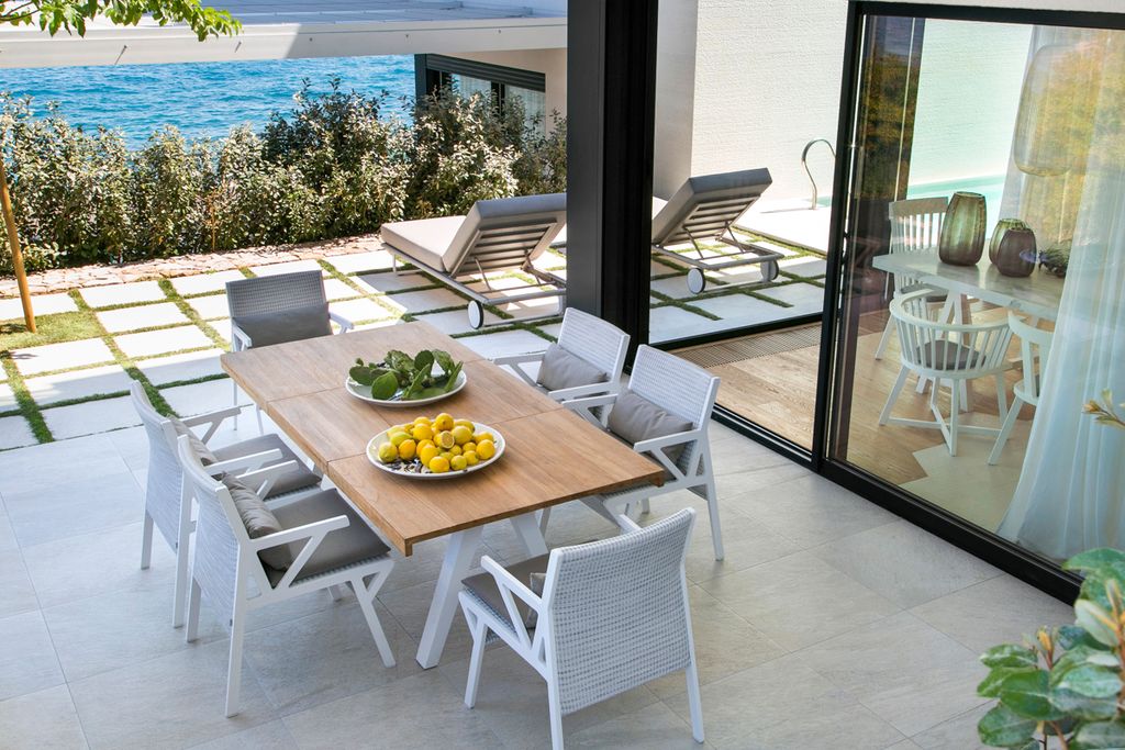 Sutivan Beach House II Dalmatia Olivers Travels 2
