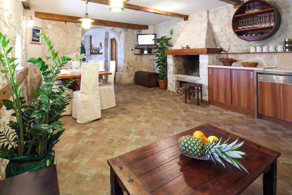 Villa Ulica Dalmatia Olivers Travels 3