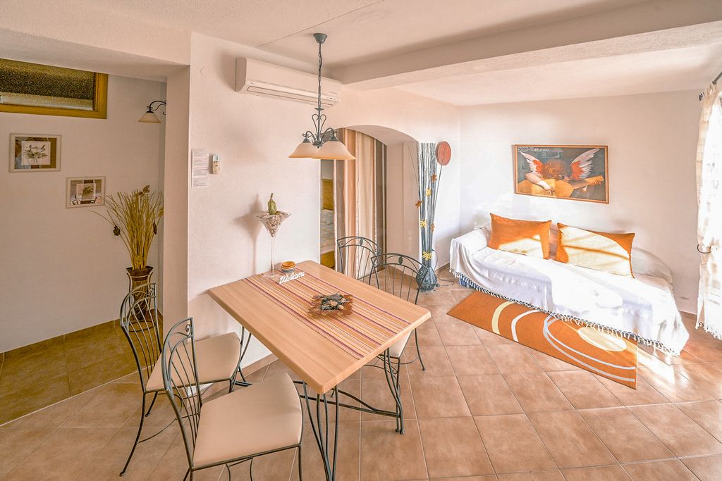Villa Nar Hvar Olivers Travels 003