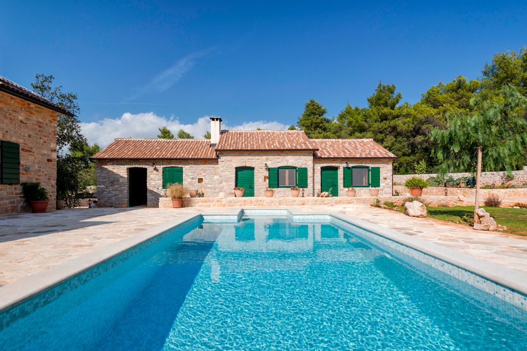 Old Town Villa Hvar Dalmatia Hvar Olivers Travels2