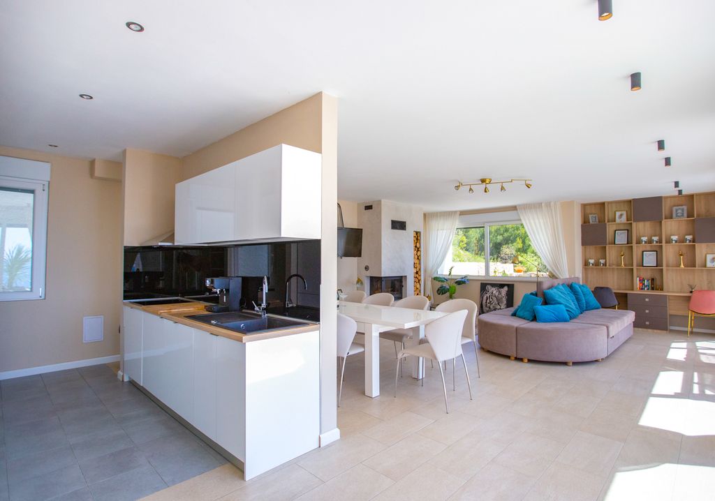 Casa Postrana Dalmatia Olivers Travels 03