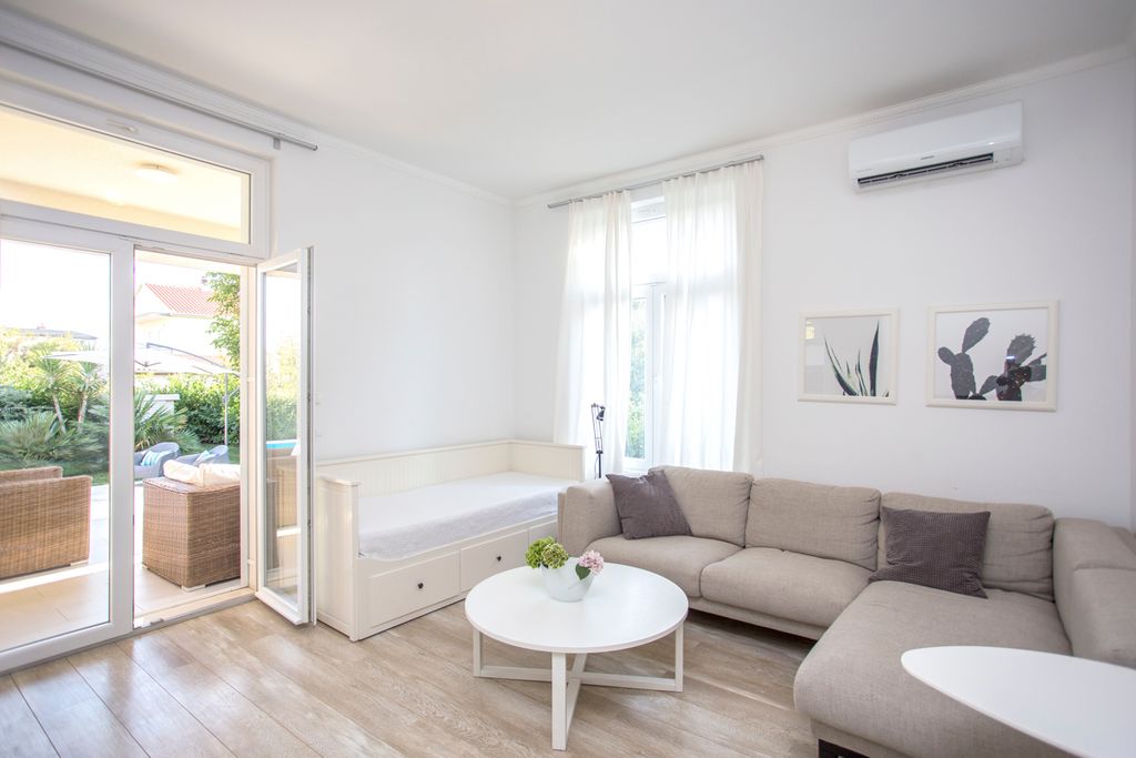 Villa Vesna Dalmatia Olivers Travels 3