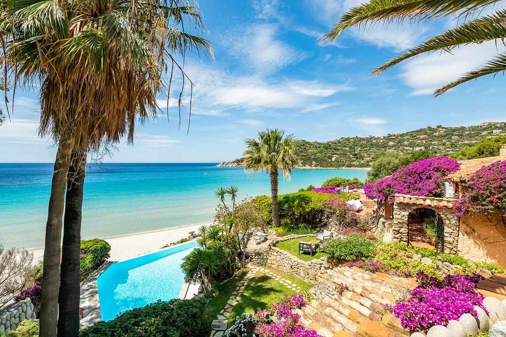 Villa Andromeda Sardinia Italy OliversTravels 1