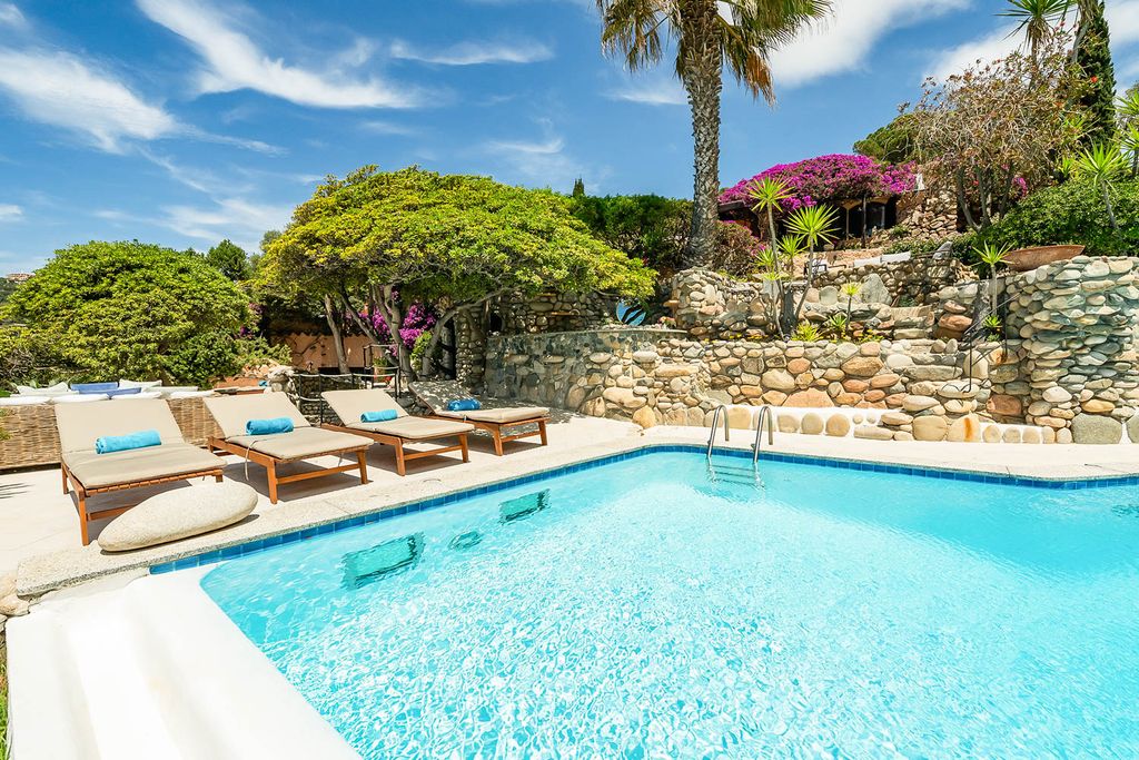 Villa Andromeda Sardinia Italy OliversTravels 2